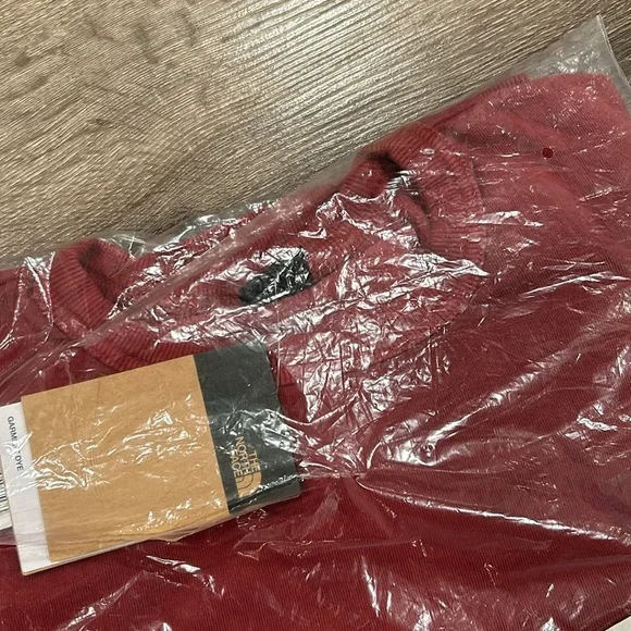 The North Face Garment Dye Crew Neck Sweatshirt
